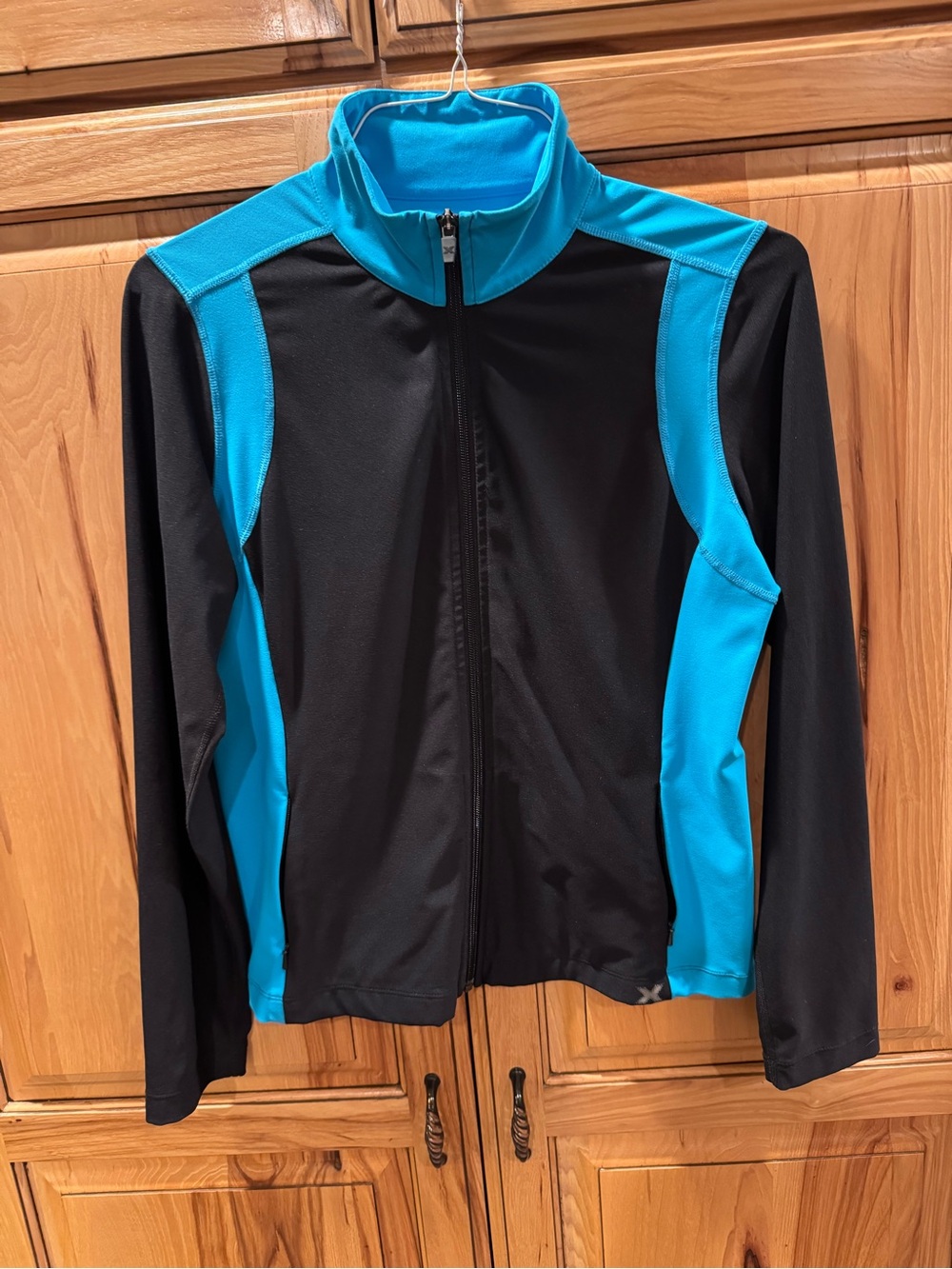 Xersion Black and Teal Full-Zip Active Jacket